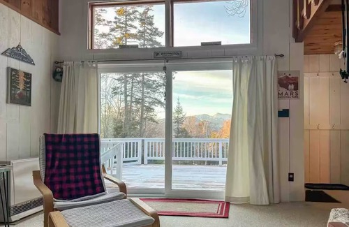 Jackson Casa | Mt. Washington View~Min to Skiing~Wood Stove