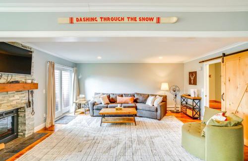 West Dover Apartamento | Mtn and Foliage Views Modern Mount Snow Stay!