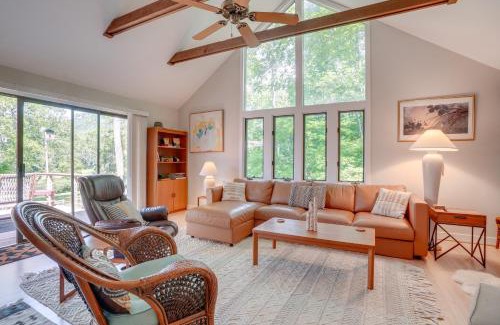 Nellysford Casa | Mtn and Lake Views Serene Wintergreen Resort Escape
