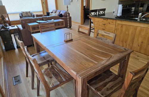 Estes Park Casa | Majestuosa obra maestra de montaña. Deléitese en una excelente casa de Estes Park.
