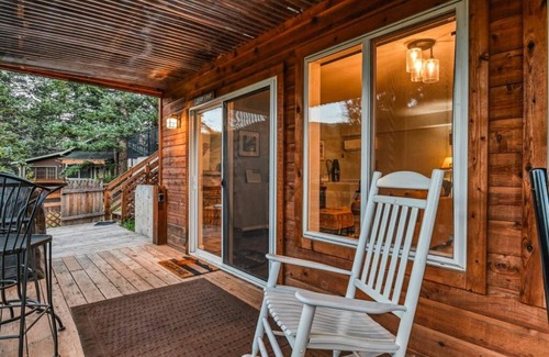 Green Mountain Falls Apartamento | MTN Town Escape-Beavers Den, 1 Bdrm luxury Apt