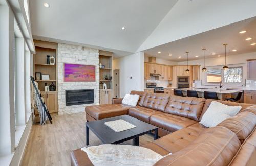 Granby Casa | Mtn-View Deck and Game Room Granby Getaway