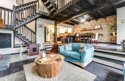 Tannersville Casa | Mtn-View Gem with Deck and Hot Tub in Tannersville