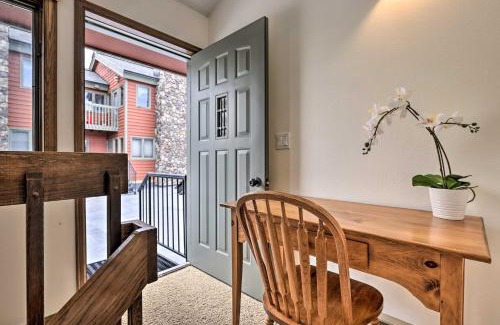 Silvercreek Apartamento | Mtn View Granby Condo with In-Unit Hot Tub!