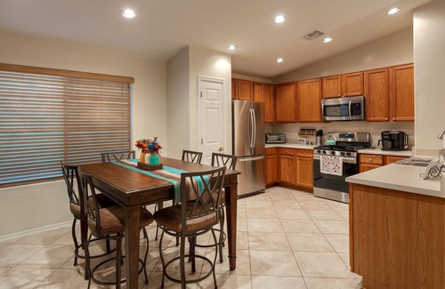 Dove Mountain Casa | Mtn-view home with private pool, grill, enclosed backyard, streaming, tennis, AC