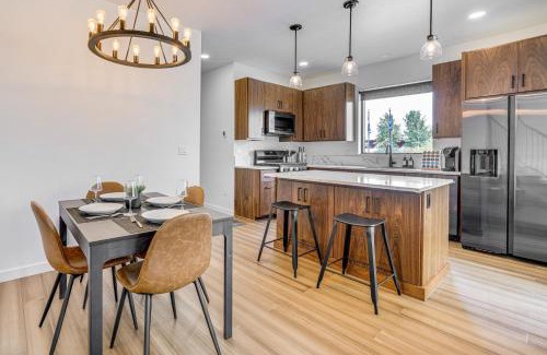 Silvercreek Casa | Mtn-View Slopeside Chalet in Granby Ranch!