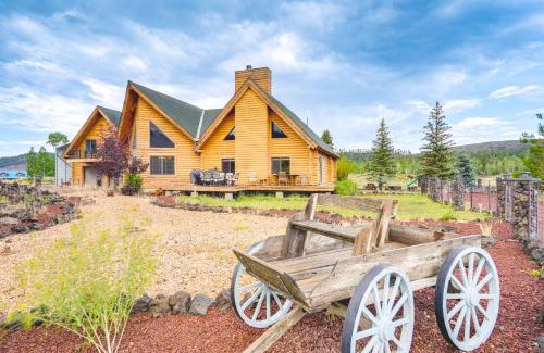 Mammoth Creek Casa | Mtn Views and Fall Colors Panguitch 1-Acre Estate!