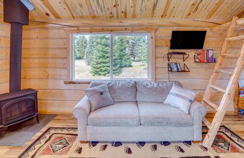 Trout Creek Apartamento | Mtn Views and Fireplace Cozy Trout Creek Tiny Home