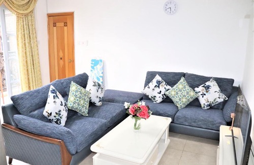Islands District Apartamento | MTR Tung Chung near Airport Apartment, City Getaway, Pa Mei Village Tung Chung