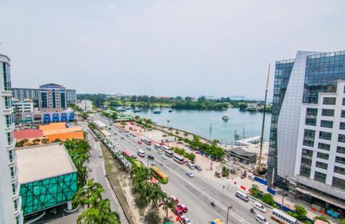 Downtown Kota Kinabalu Apartamento | MTS @ Marina Court Resort Condo