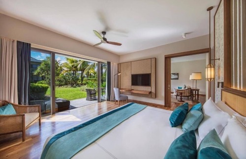 Plaine Magnien Hotel | 2 Units | Beachfront Mauritius Resort | Plaine Magnien Views