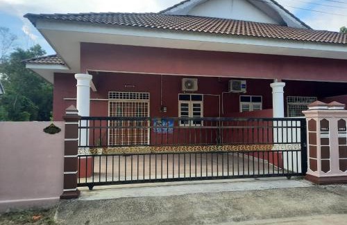 Kuala Terengganu Casa | MUAZDIANA HOMESTAY di KUALA NERUS, GONG BADAK