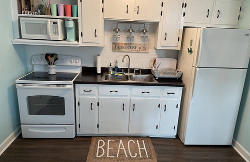 Edisto Island Casa | "MUCK IT"-QUINTESSENTIAL Edisto Beach House w/in Steps of Beach