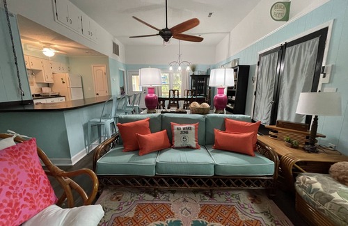 Edisto Island Casa | "MUCK IT"-QUINTESSENTIAL Edisto Beach House w/in Steps of Beach