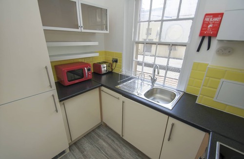 Kemptown Cabaña | Mucky Duck House Central by Brighton Holiday Lets