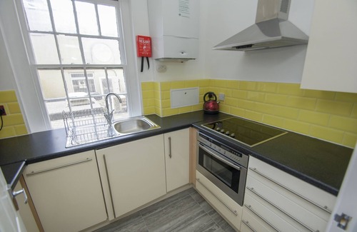 Kemptown Cabaña | Mucky Duck House Central by Brighton Holiday Lets