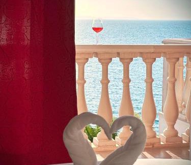 Sarande Hotel | Mucobega Hotel