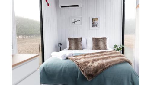 Arrow Junction Casa | Muddy Hill Moments by Tiny Away