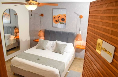Cali Hotel | Muguet House Granada