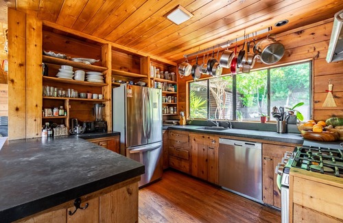 Mill Valley Casa | Sunny Mountain Temple w/ Mt Tam views, near SF & Muir Woods. Pet friendly!