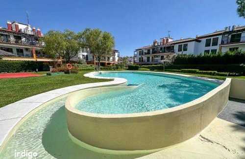 Ayamonte Apartamento | MUL001 Bright 2 bedroom Apartment with Pool View