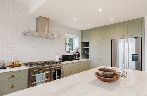 Malmesbury Casa | Mulberry Cottage 5BD in Wiltshire