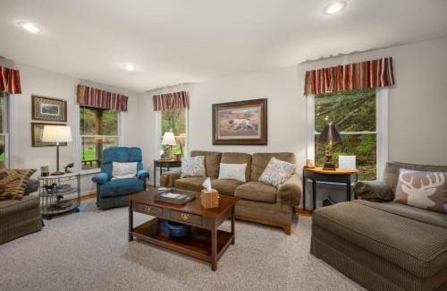 Ferguson Casa | Mulberry Creek by Leatherwood Mountains Resort