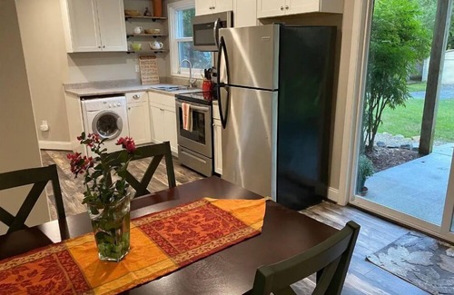Pisgah Forest Casa | Mulberry House, privacy and comfort in sought after Pisgah Forest
