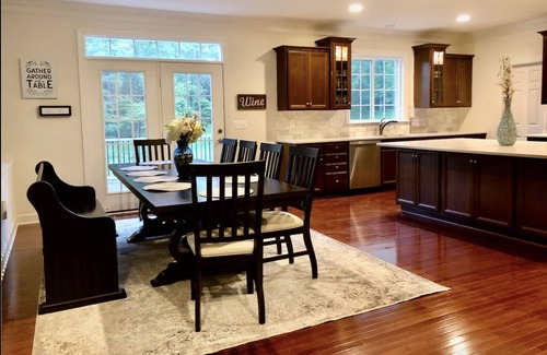 Haymarket Casa | Mulberry Manor House Spacious, Private & Peaceful Retreat -