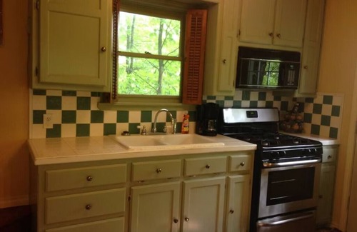 Ozark Cabaña | Mulberry River Front cottage near OHV/ATV trailheads at Cass Arkansas. Save 10% per day 5 nights or more.