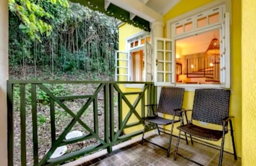 Mullins Casa | Mullins Luxury Townhouse