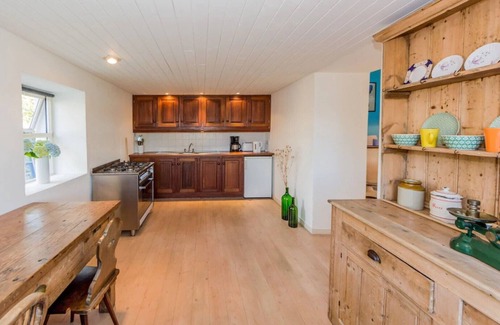 Dunbeacon Cabaña | Mulroe Cove - Studio
