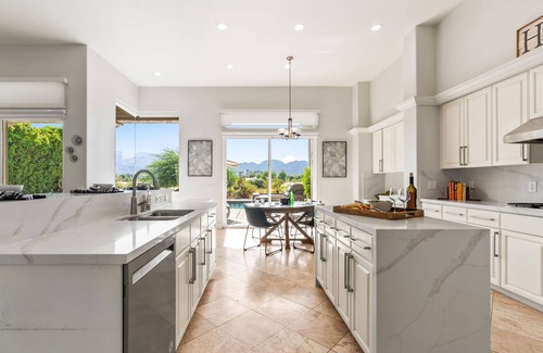 La Quinta Casa | Multi-Million Dollar PGA West 4BR/5BA Pool/Spa