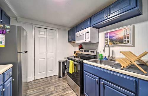 Brevard Cabina | Multi-Unit Brevard Vacation Rental with Patio!