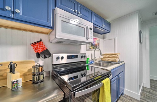 Brevard Cabina | Multi-Unit Brevard Vacation Rental with Patio!