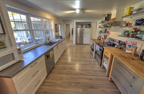 Rideau Lakes Casa | Multnomah - Multi-family estate on the Rideau