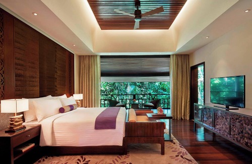 Mulu Hotel | Mulu Marriott Resort