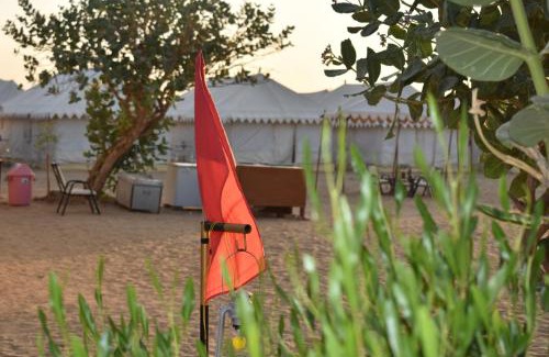 Kanoi Complejo | Mumal Desert Camp - Jaisalmer !