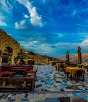 Karak Governorate Casa | Mumia heritage restaurant & house