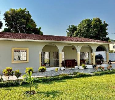 Brufut Apartamento | Munas Apartments