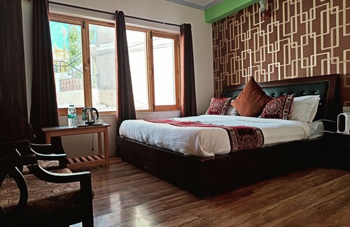 Leh Casa | Munna Palace