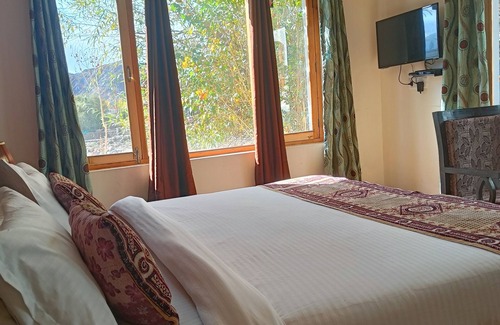 Leh Casa | Munna Palace