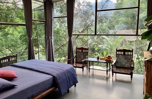 Hoa Binh Cabina | Muong Retreat