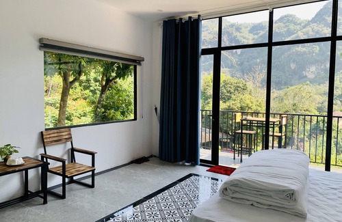 Hoa Binh Cabina | Muong Retreat