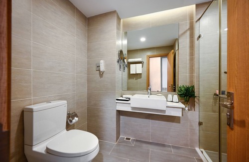 Ben Nghe Hotel | Muong Thanh Grand Sai Gon Centre Hotel