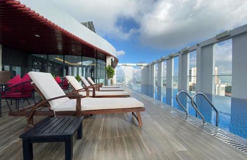 Phu Nhuan Hotel | Muong Thanh Luxury Saigon Hotel