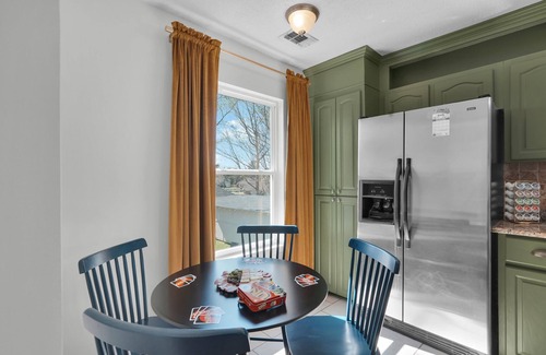 Pooler Casa | Murder Mystery Retreat