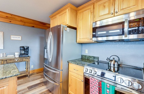 Murphy Cabina | Murphy Cabin w/ Fire Pit & Mountain Views!