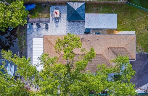 Odessa Casa | Murphy's Cove Retreat - Lakeside Hot Tub Included