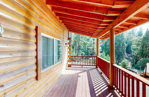 Forest Meadows Casa | Murphys Cozy Cabin